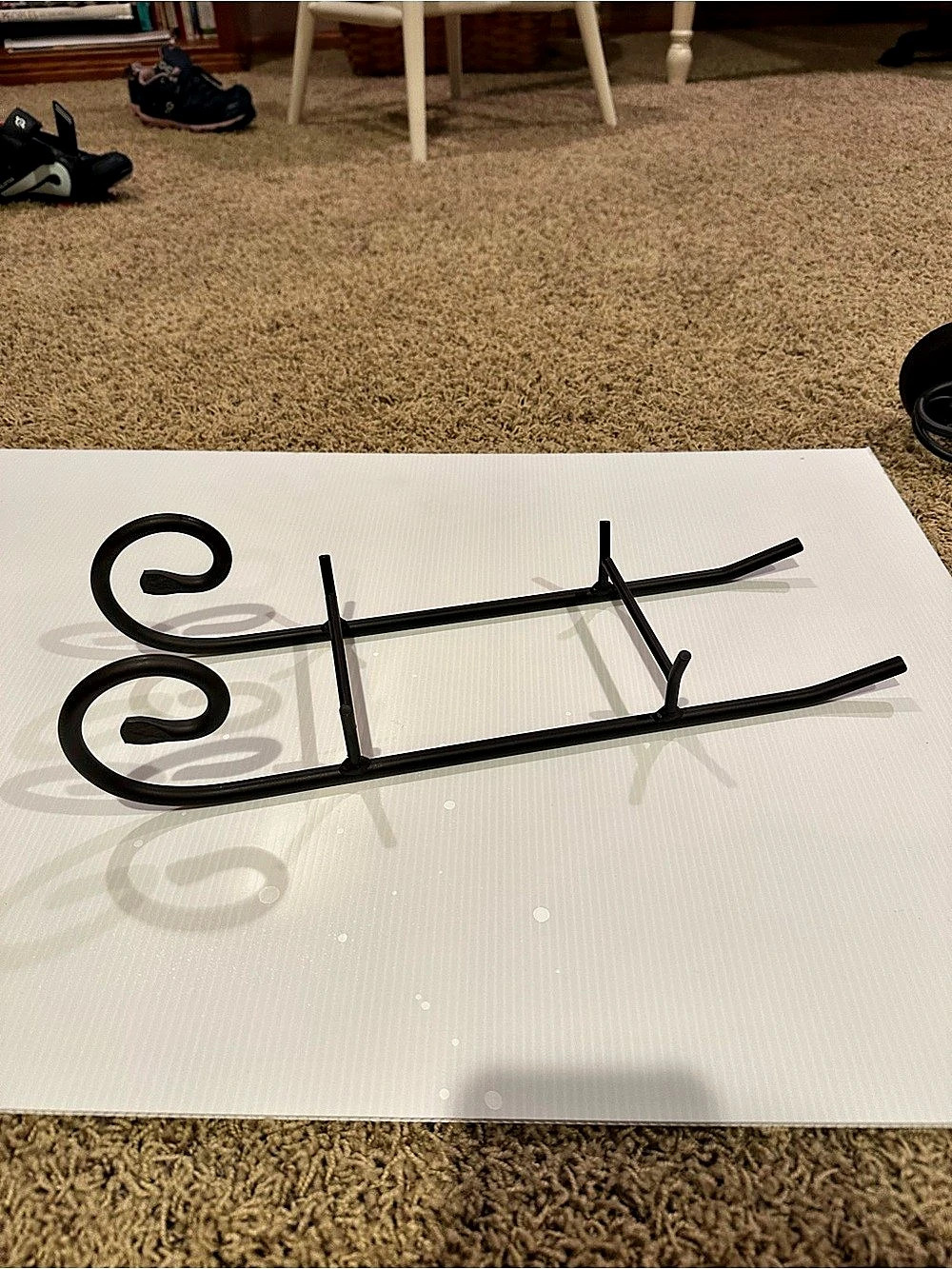 Longaberger Sleigh basket holder Black Wrought Iron Scrollwork Sleigh Decor